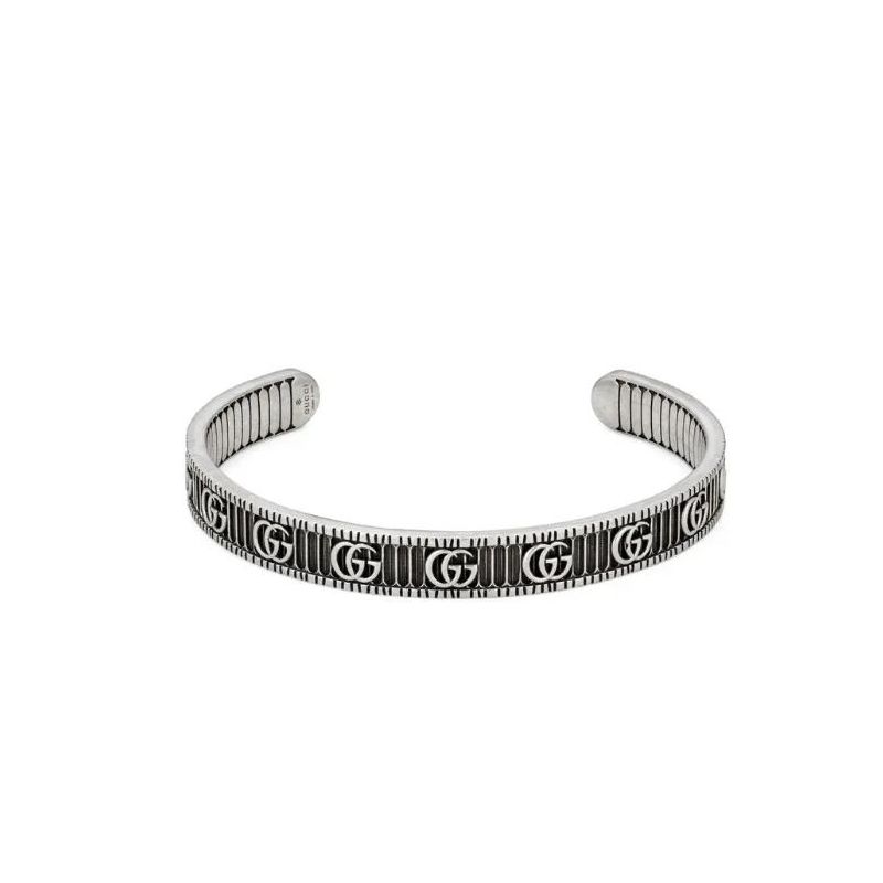 Gucci Silver Cufff bracelet